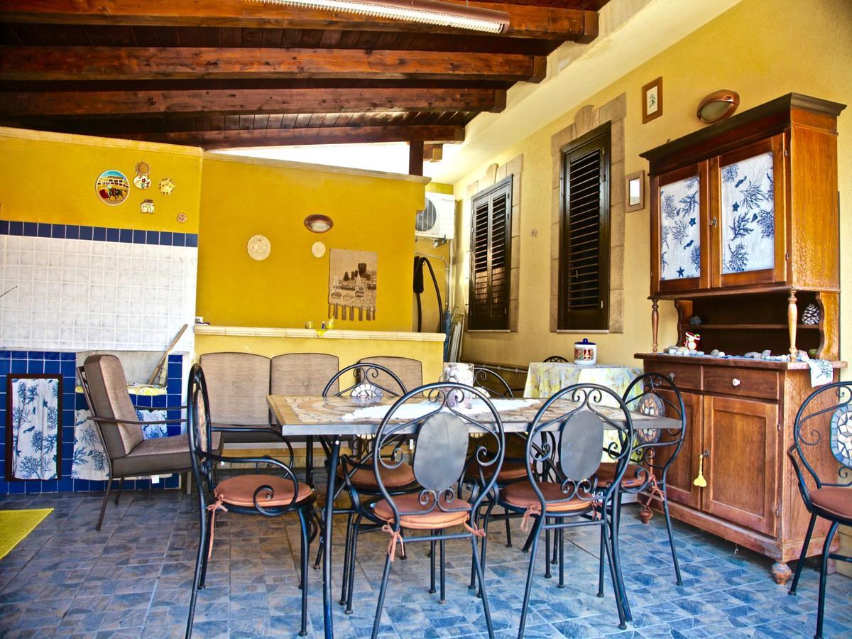 Acasaammari Campofelice Di Roccella Exterior foto